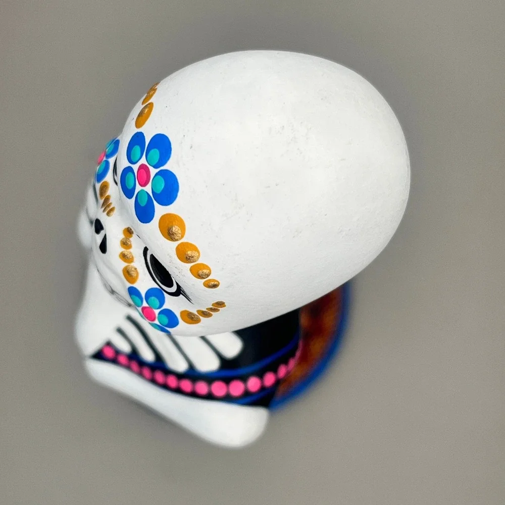 Talavera Mexican Folk Art Catrina Figurine Hand Painted Day of the Dead‎ 10" - Picture 7 of 9